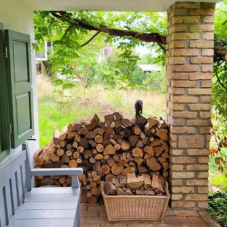 Sol Invictus Vendeghaz Σπίτι διακοπών